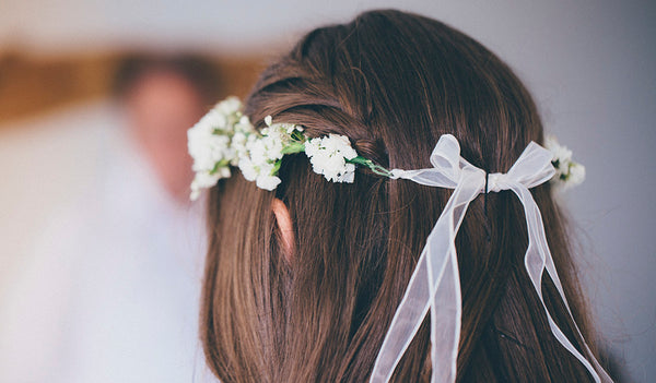 Simple but elegant wedding hairstyle