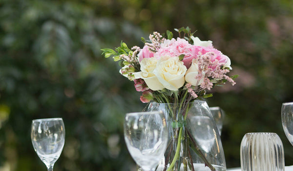 Choose an in-season bloom for your springtime wedding