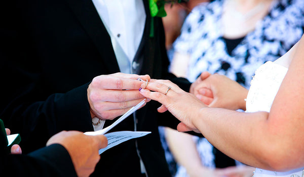 Tips to write your wedding vows
